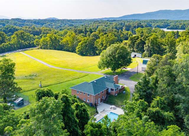 Property at 1314 Elon Rd, Madison Heights, VA 24572, 4 beds, 3 baths