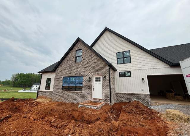 Property at 3 Live Oak Dr, Forest, VA 24551, 4 beds, 3 baths