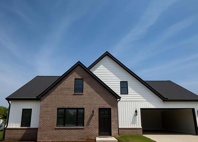 Property at 3 Live Oak Dr, Forest, VA 24551, 4 beds, 3 baths