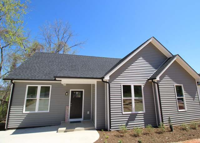 Property at 621 South St, Bedford, VA 24523, 3 beds, 2 baths