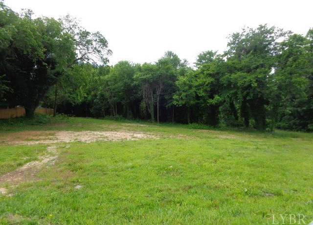 Property at 203 Cook Ave, Brookneal, VA 24528