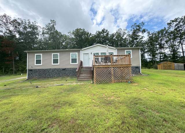 Property at 3772 Promise Land Rd, Appomattox, VA 24522, 3 beds, 2 baths