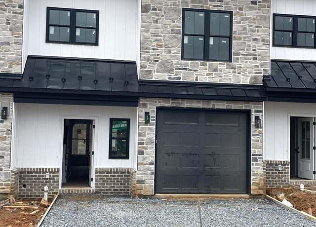 Property at 117 Luke Ct, Rustburg, VA 24588, 3 beds, 2.5 baths