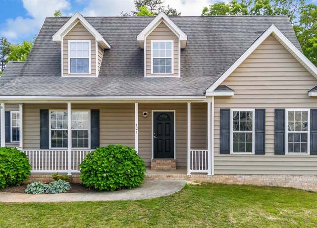 Property at 124 Davids Way, Evington, VA 24550, 3 beds, 2.5 baths