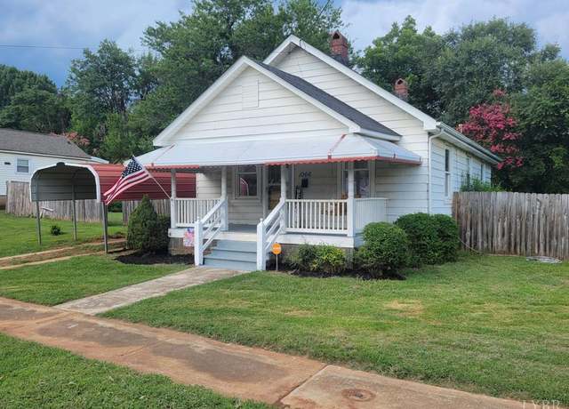Property at 1066 Brook St, Lynchburg, VA 24501, 2 beds, 1 bath