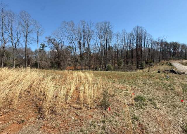 Property at 202 Waughs Landing Dr, Lynchburg, VA 24503
