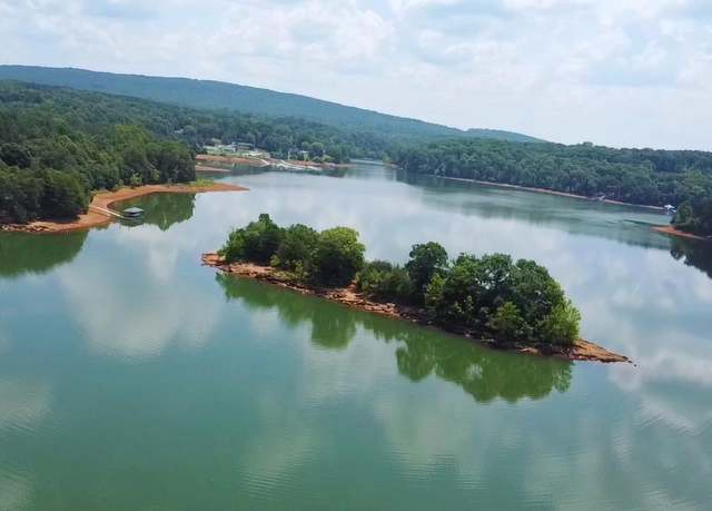 Property at 0 Island Pointe Dr, Gretna, VA 24557