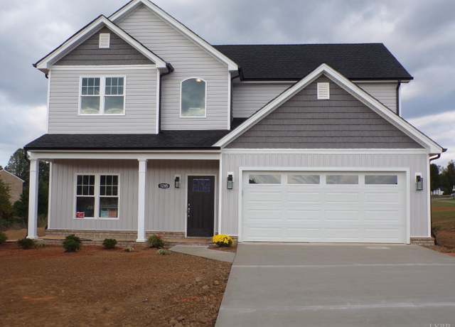 Property at 1313 Boonsboro Meadows Dr, Lynchburg, VA 24503, 4 beds, 2.5 baths