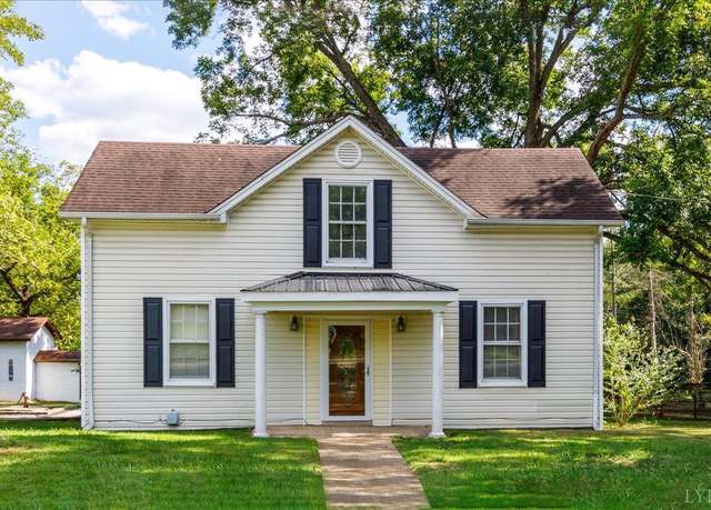 Property at 10476 Colonial Hwy, Evington, VA 24550, 3 beds, 1 bath