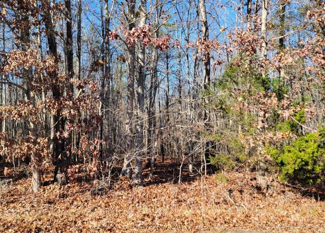 Property at 29 Down Creek Rd, Brookneal, VA 24528