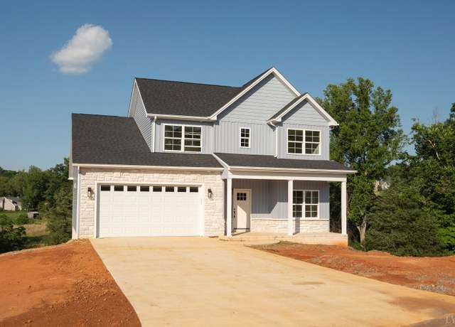 Property at 1124 Live Oak Dr, Forest, VA 24551, 4 beds, 2.5 baths
