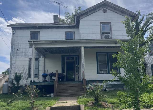 Property at 1115 Jackson St, Lynchburg, VA 24504, 4 beds, 2 baths