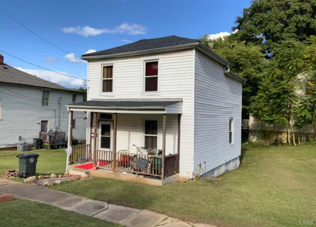 Property at 820 Polk St St, Lynchburg, VA 24504, 2 beds, 1.5 baths