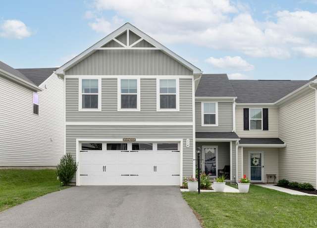 Property at 114 Robinia Rd, Lynchburg, VA 24501, 4 beds, 2.5 baths