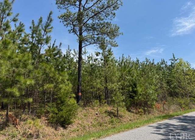Property at 3 Stage Rd, Concord, VA 24538