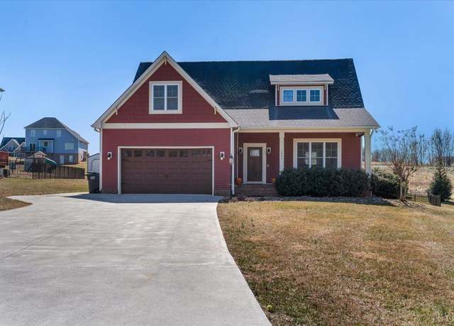 Property at 1062 Wye Oak Ct, Forest, VA 24551, 3 beds, 2.5 baths