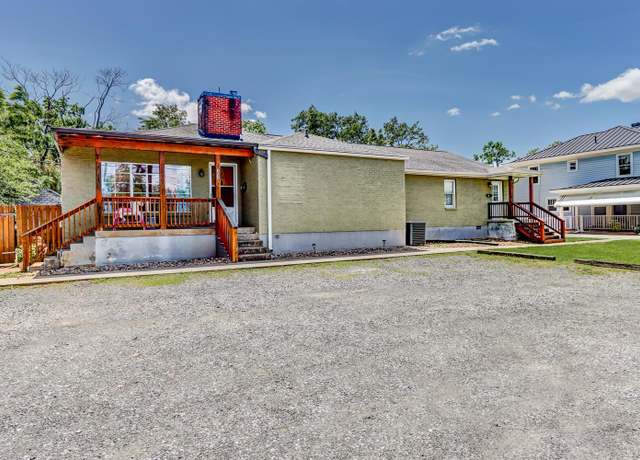 Property at 5036 Fort Ave Unit 1 & 2, Lynchburg, VA 24502, 6 beds, 2.5 baths