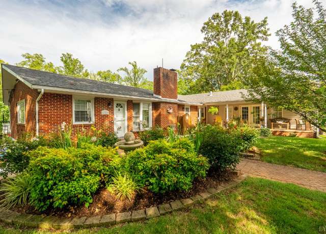 Property at 176 Spruce Ln, Lynchburg, VA 24501, 4 beds, 4 baths