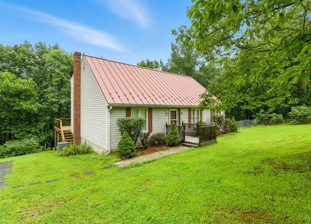Property at 199 Braxton Ridge Rd, Amherst, VA 24521, 3 beds, 2.5 baths