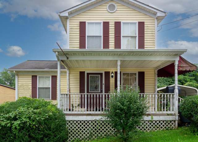 Property at 906 8th Street St, Lynchburg, VA 24504, 3 beds, 1.5 baths