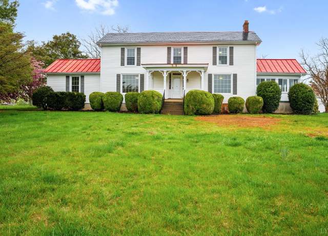 Property at 281 Calohan Rd, Rustburg, VA 24588, 3 beds, 2.5 baths