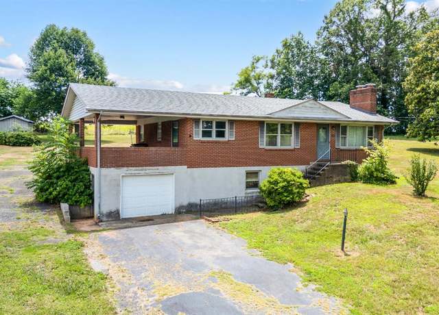 Property at 606 Spring St, Hurt, VA 24563, 4 beds, 2.5 baths