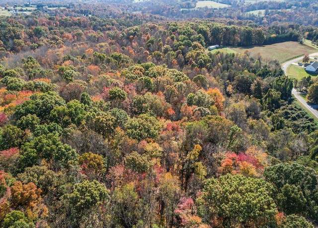 Property at 1704 Wingfield Dr, Goode, VA 24556