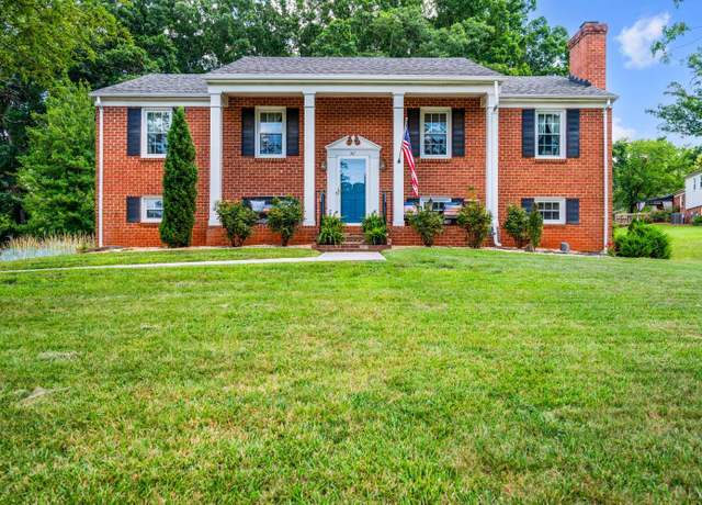 Property at 317 Arrowhead Dr, Lynchburg, VA 24502, 3 beds, 2 baths