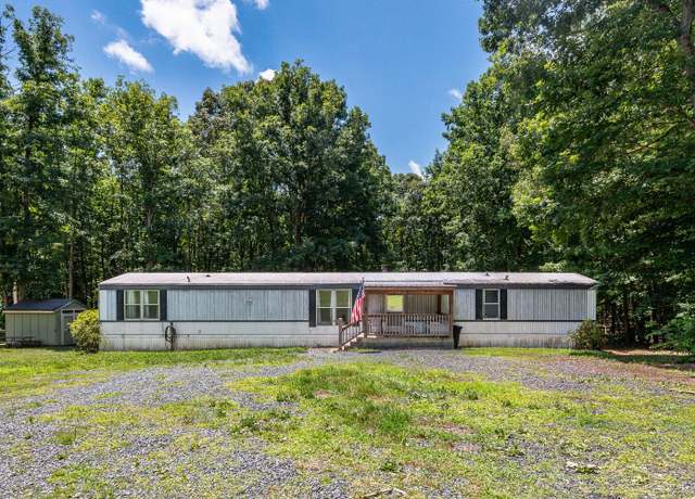 Property at 7515 New Chapel Rd, Spout Spring, VA 24593, 3 beds, 2 baths