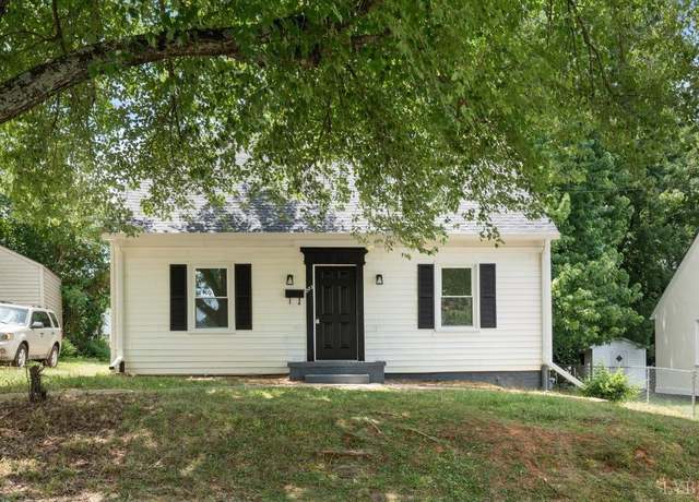 Property at 223 Rocklawn Ave, Danville, VA 24540, 4 beds, 1 bath