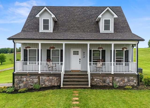 Property at 972 Joco Ln, Moneta, VA 24121, 3 beds, 2.5 baths