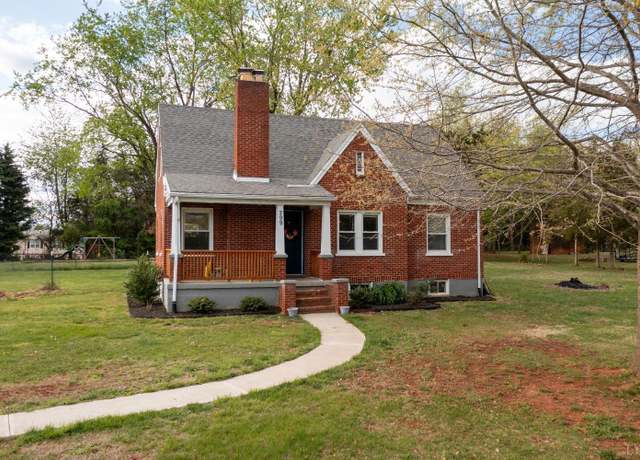 Property at 299 Alum Springs Rd, Lynchburg, VA 24502, 3 beds, 2 baths