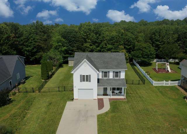 Property at 260 Russell Springs Dr, Lynchburg, VA 24501, 3 beds, 2.5 baths