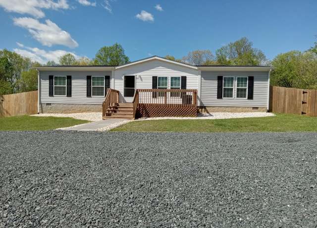 Property at 839 Cedar Gate Rd, Monroe, VA 24574, 3 beds, 2 baths
