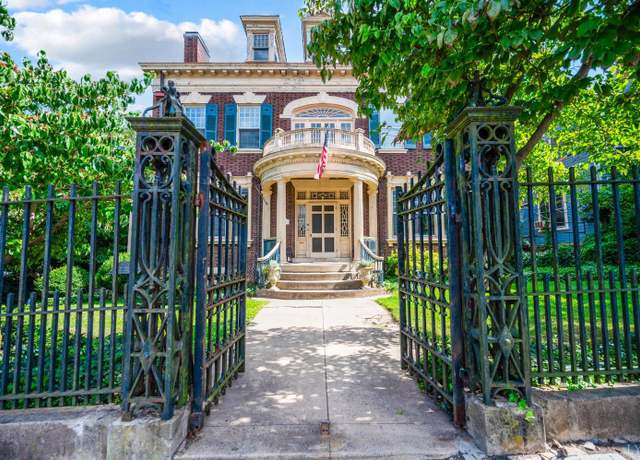 Property at 508 Washington St, Lynchburg, VA 24504, 6 beds, 4.5 baths