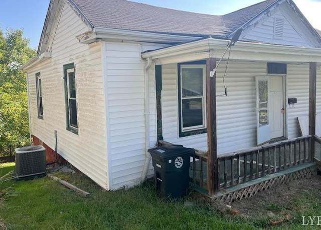 Property at 2802 Loraine St, Lynchburg, VA 24504, 2 beds, 1 bath