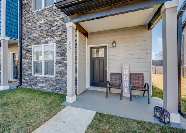 Property at 38 Emanuel Ct, Lynchburg, VA 24502, 3 beds, 2.5 baths