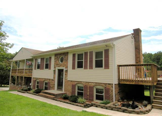 Property at 134 Friendship Ln, Madison Heights, VA 24572, 4 beds, 3 baths