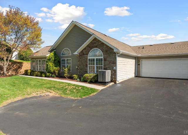 Property at 1084 Jefferson Way, Forest, VA 24551, 2 beds, 2 baths