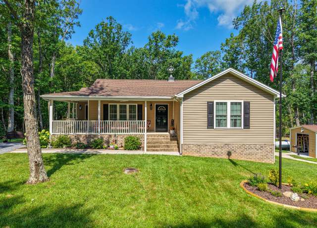 Property at 851 Wildway Rd, Appomattox, VA 24522, 3 beds, 2 baths