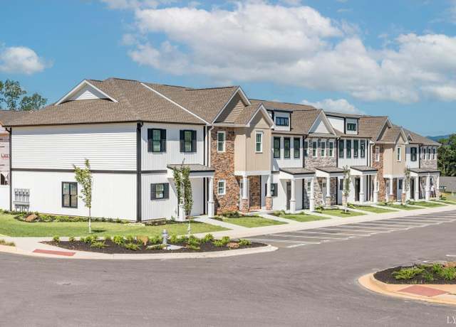 Property at 556 Leesville Rd #1108, Lynchburg, VA 24502, 3 beds, 2.5 baths