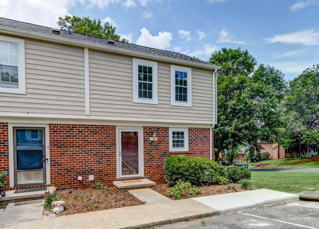 Property at 1421 Ashbourne Dr, Lynchburg, VA 24501, 3 beds, 1.5 baths