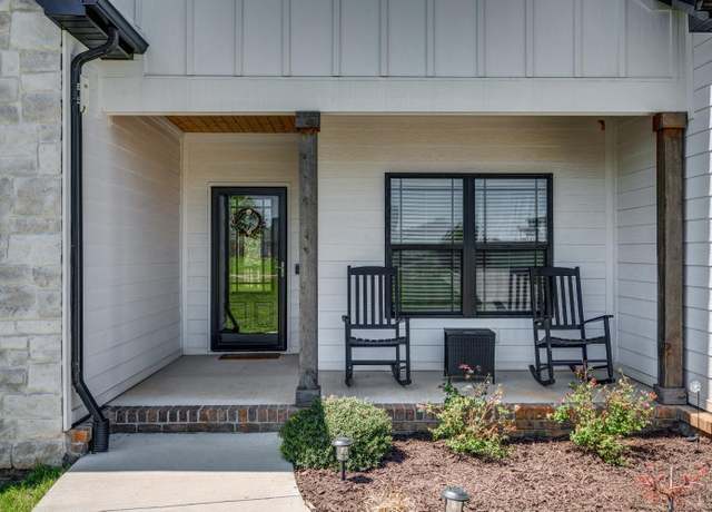 Property at 1033 Elk Creek Rd, Forest, VA 24551, 3 beds, 2 baths