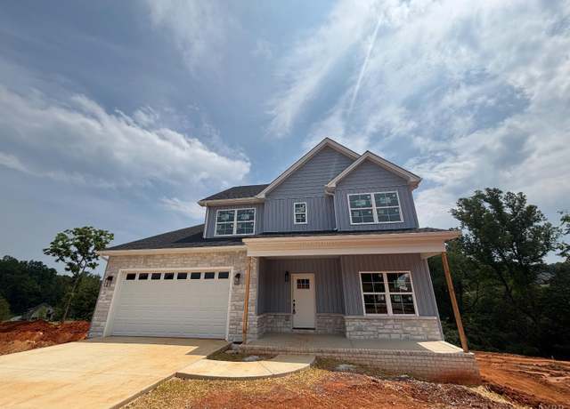 Property at 4 Live Oak Dr, Forest, VA 24551, 4 beds, 2.5 baths