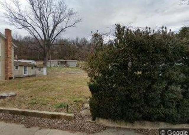 Property at 919 W 29th St, Buena Vista, VA 24416