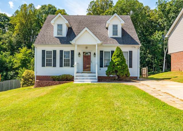 Property at 121 New Towne Rd, Lynchburg, VA 24502, 3 beds, 2.5 baths