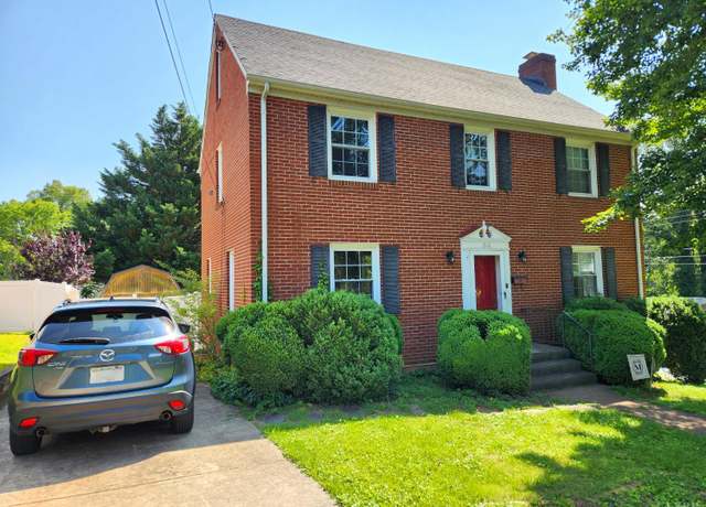 Property at 610 Dumas St, Lynchburg, VA 24502, 4 beds, 2.5 baths
