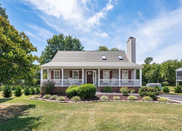 Property at 107 Carters Crossing Ln, Forest, VA 24551, 3 beds, 2.5 baths