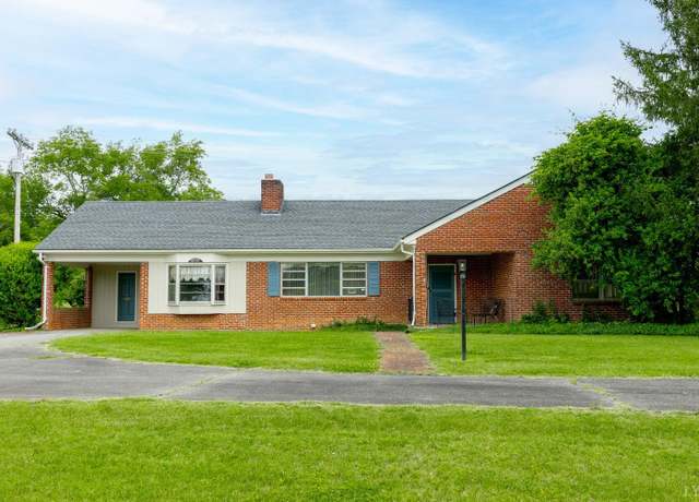 Property at 1094 Pigeon Run Rd, Gladys, VA 24554, 3 beds, 3 baths