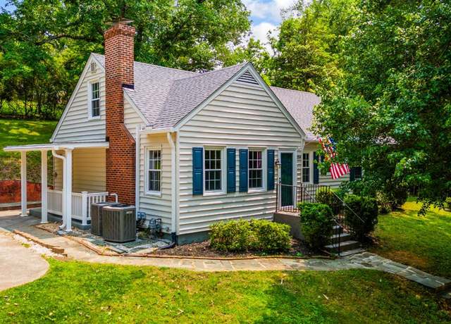 Property at 224 Kensington Ave, Lynchburg, VA 24503, 3 beds, 3 baths